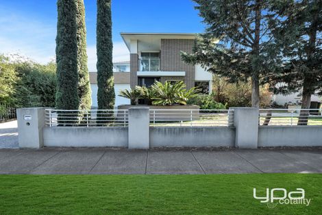 30 Alamanda Bvd, Point Cook, VIC 3030