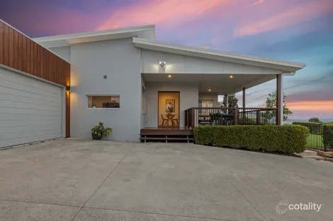 Property photo of 29 Mon Terre Drive Little Mountain QLD 4551