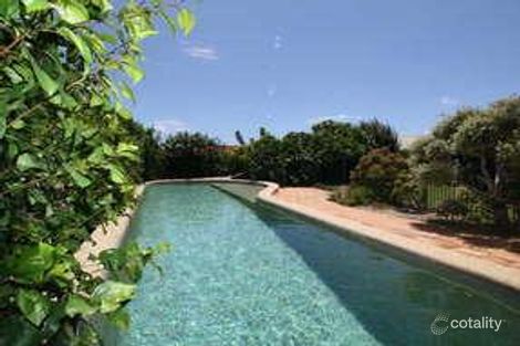 Property photo of 28 Corringle Close Helensvale QLD 4212