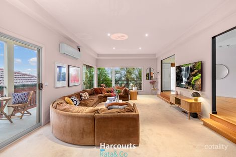 Property photo of 125 Blossom Park Drive Mill Park VIC 3082