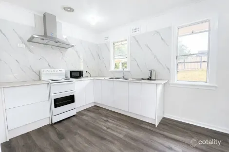 35 Coonong St, Busby, NSW 2168