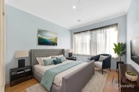 Property photo of 5 Mulberry Pass Craigieburn VIC 3064