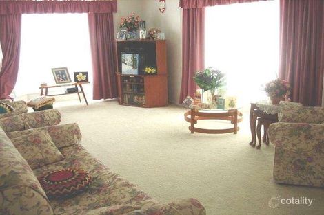 Property photo of 15 Lakeside Crescent Currimundi QLD 4551