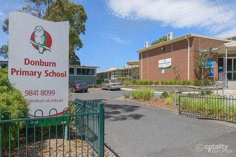 5/6 Rowallan Ct, Doncaster East, VIC 3109