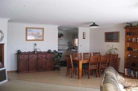 Property photo of 18 Raleigh Street Scotts Head NSW 2447