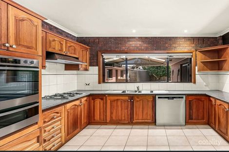 Property photo of 1 Barmah Close Taylors Lakes VIC 3038