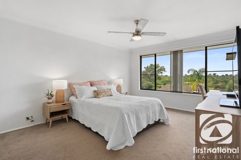 Property photo of 33 Poplar Crescent Bradbury NSW 2560