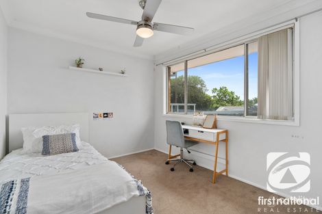 Property photo of 33 Poplar Crescent Bradbury NSW 2560