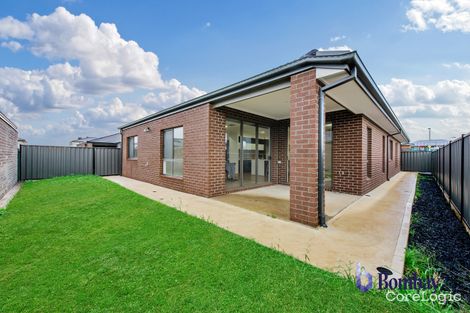 Property photo of 19 Elvire Road Craigieburn VIC 3064