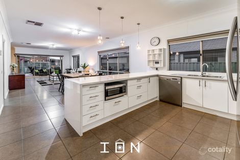 Property photo of 67 Moore Mews Pakenham VIC 3810