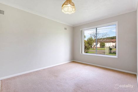 Property photo of 42 Strata Avenue Barrack Heights NSW 2528
