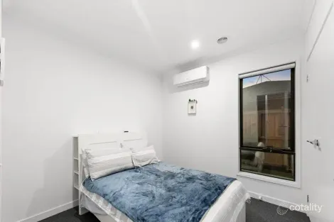 Property photo of 8 Camini Grove Truganina VIC 3029