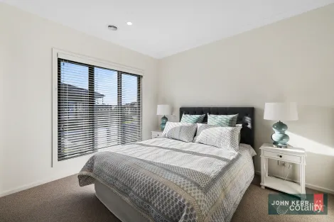 Property photo of 12 Range Way Moe VIC 3825