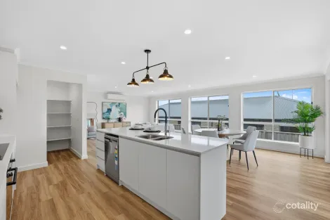 Property photo of 15 Hart Drive Warragul VIC 3820