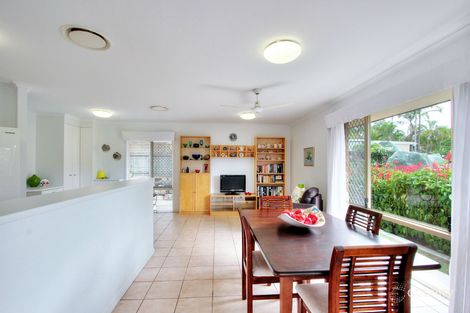 Property photo of 26 Irandi Street Mansfield QLD 4122