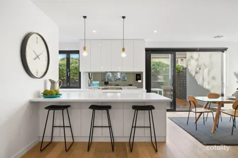 Property photo of 19A Patterson Road Bentleigh VIC 3204