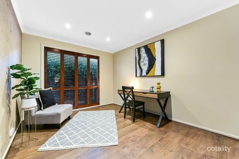 Property photo of 9 Chin Court Berwick VIC 3806