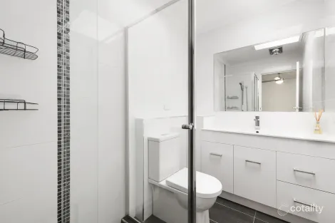 Property photo of 1/915 Dandenong Road Malvern East VIC 3145