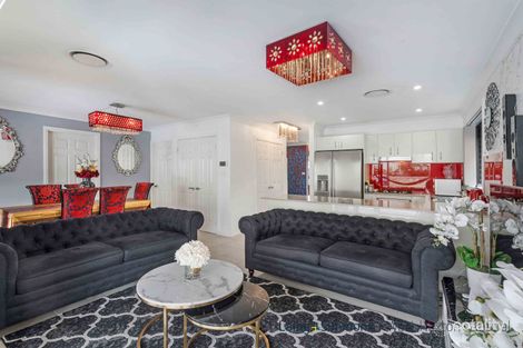 Property photo of 17 Affleck Gardens Middleton Grange NSW 2171