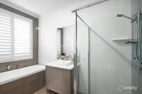 Property photo of 10 Osprey Drive Birtinya QLD 4575