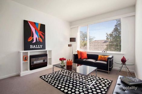 4/3 Struan St, Toorak, VIC 3142