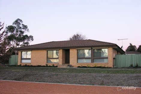 30 Heagney Cres, Chisholm, ACT 2905