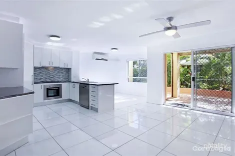Property photo of 23/11-19 Taylor Street Biggera Waters QLD 4216