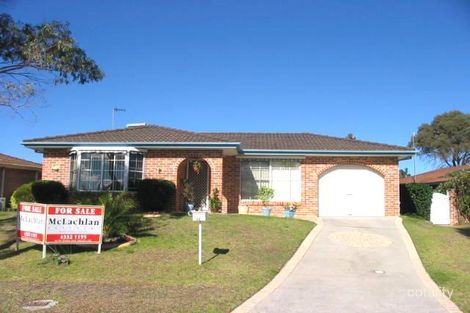 19 Murrumbidgee Cres, Bateau Bay, NSW 2261