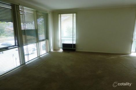 Property photo of 28 Hyndes Crescent Holder ACT 2611