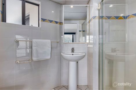 Property photo of 1/474 Upper Edward Street Spring Hill QLD 4000