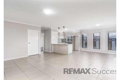 Property photo of 2/541 South Street Glenvale QLD 4350