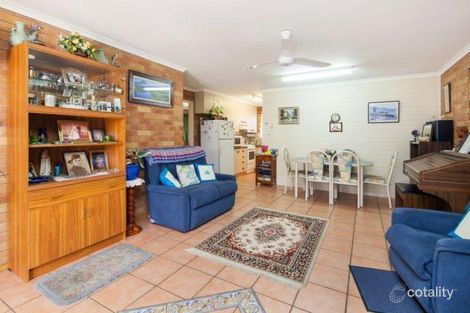 5/4 Leonard St, Southside, QLD 4570