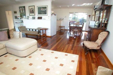 Property photo of 7 Hillview Crescent Coffs Harbour NSW 2450