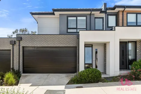 Property photo of 27 Pindari Crescent Langwarrin VIC 3910