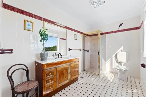 Property photo of 6 Wattlebark Close Moruya NSW 2537