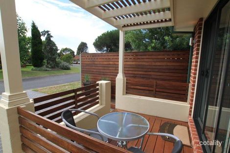 Property photo of 15 Cormo Close Elderslie NSW 2570