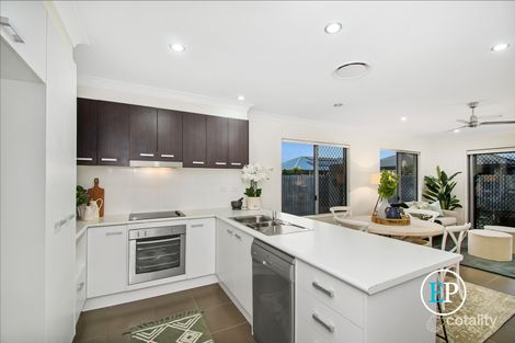 Property photo of 52 Iona Avenue Burdell QLD 4818
