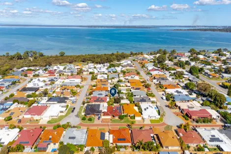 8 Astrolabe Lane, Falcon, WA 6210