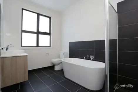 Property photo of 3/136 Highbury Road Burwood VIC 3125