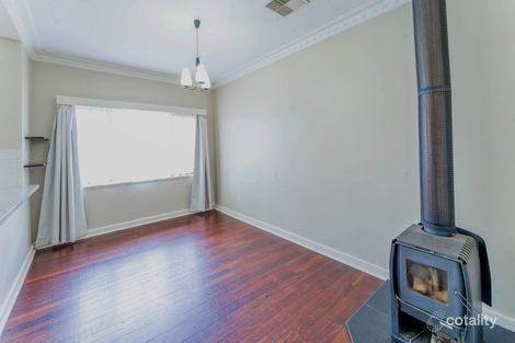 Property photo of 1 Fraser Street Northam WA 6401