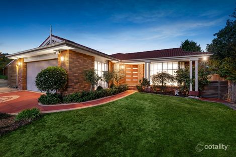 Property photo of 8 Fernbrook Rise Knoxfield VIC 3180