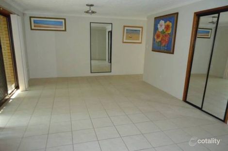 Property photo of 2/168 Frank Street Labrador QLD 4215