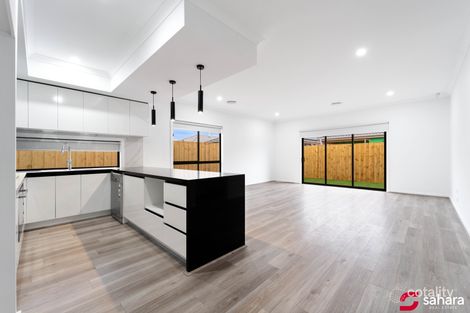 Property photo of 8 Dollarbird Drive Deanside VIC 3336