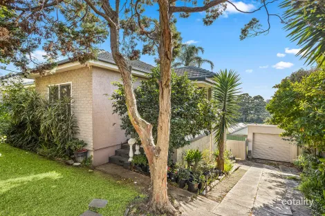 28 Bellevue Rd, Figtree, NSW 2525