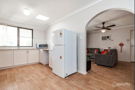 Property photo of 2/303 Wharf Street Queens Park WA 6107