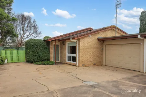 2/2 Brand Ave, Victor Harbor, SA 5211