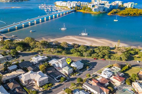 Property photo of 2/5 Errol Avenue Paradise Point QLD 4216