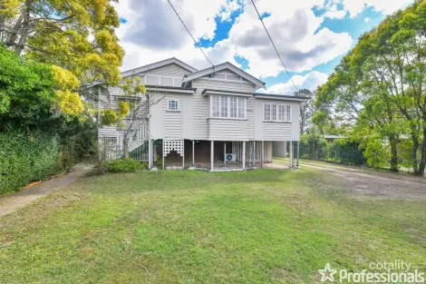 Property photo of 20 Dudleigh Street Booval QLD 4304