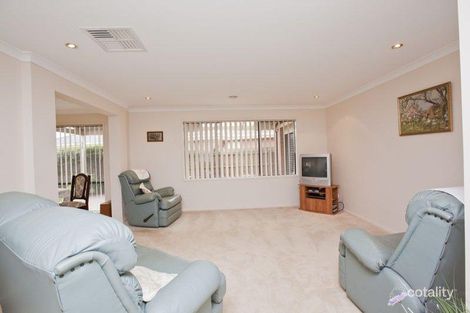 Property photo of 37 Bellbrae Crescent Cranbourne West VIC 3977