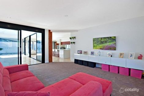 Property photo of 11 Swindon Circuit Terrigal NSW 2260